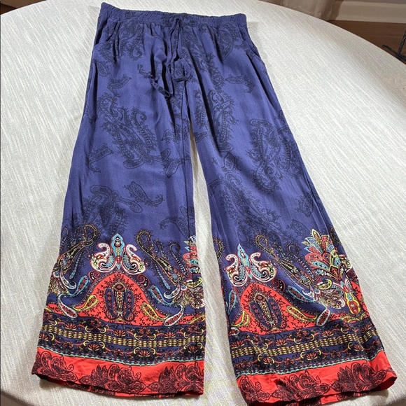 Boho Palooza Pants 100% Rayon Size Small Elastic Waist 31” Inseam - Picture 1 of 5